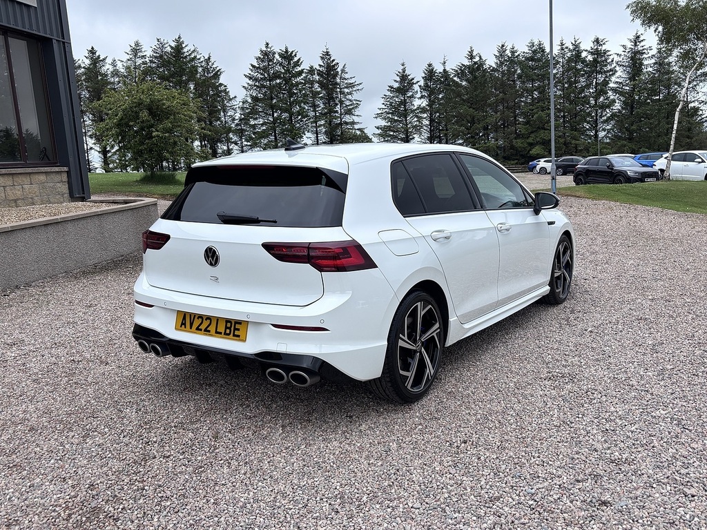 Volkswagen Golf Golf R Tsi 4Motion AV22LBE White #4