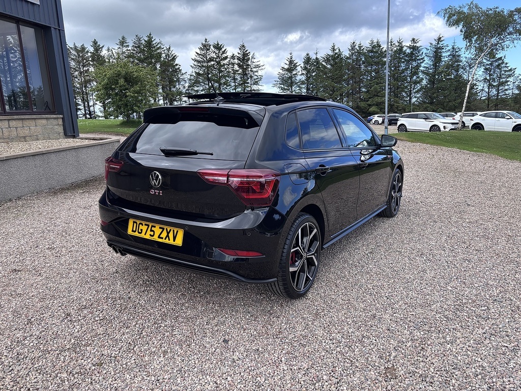 Volkswagen Polo Hatchback DG75ZXV Black #3