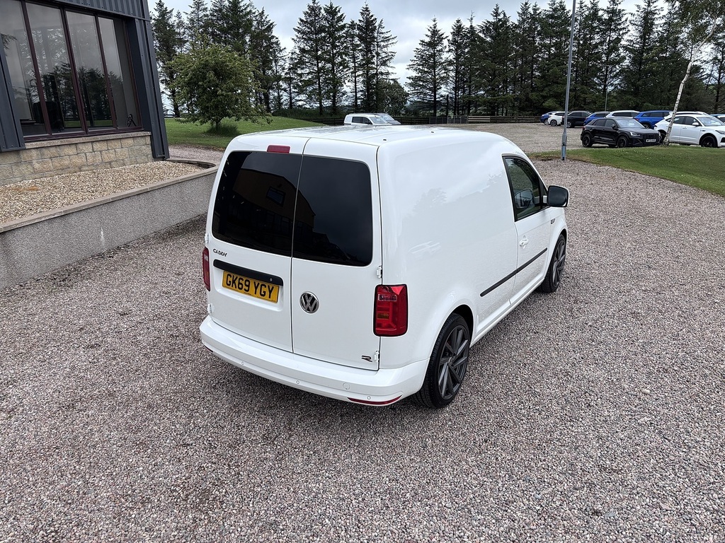 Volkswagen Caddy Mpv White #5