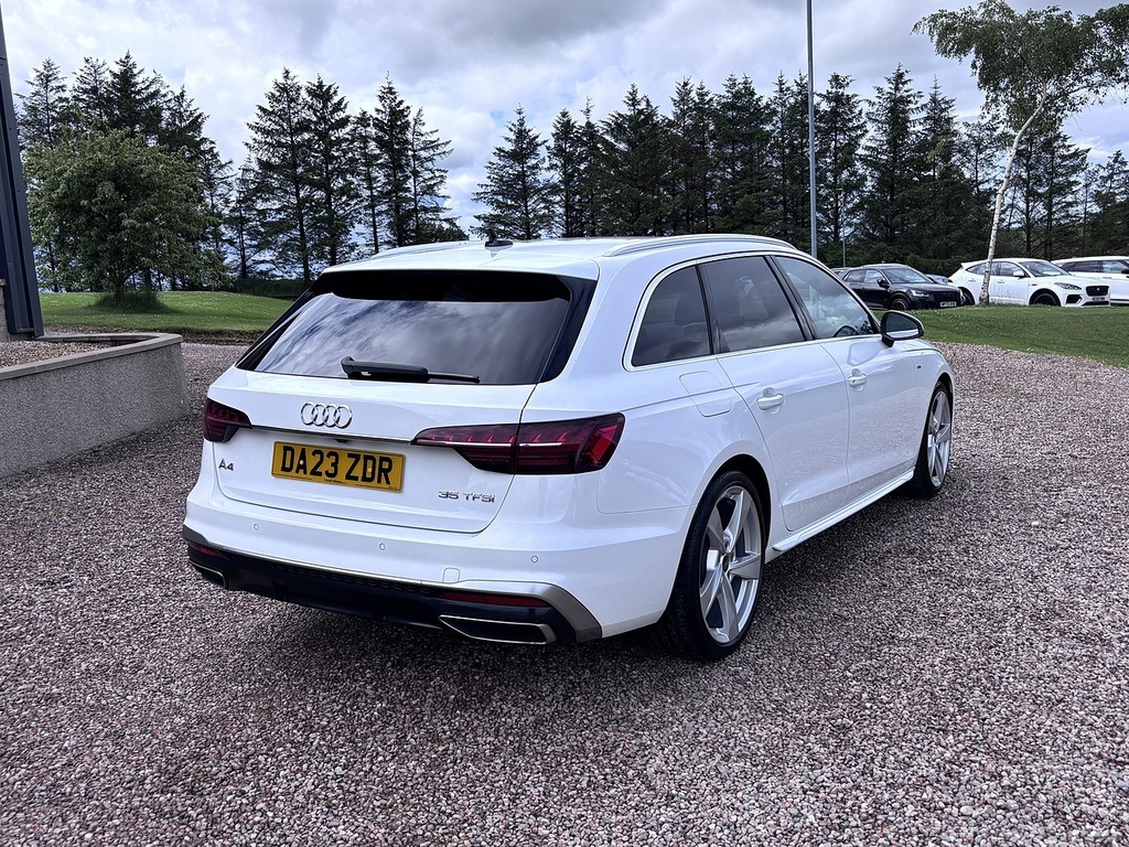 Audi A4 Avant Estate DA23ZDR White #4