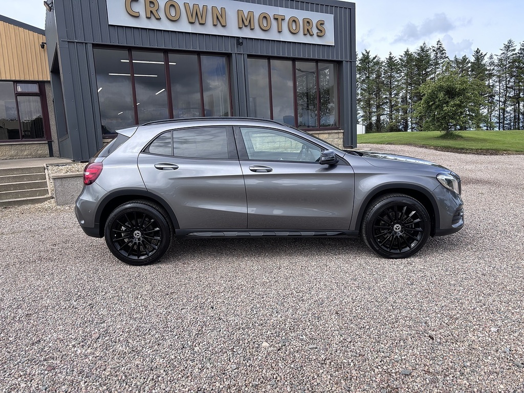 Mercedes-Benz GLA Class Gla 220 D 4Matic Amg Line Premium AY68YWA Grey #3