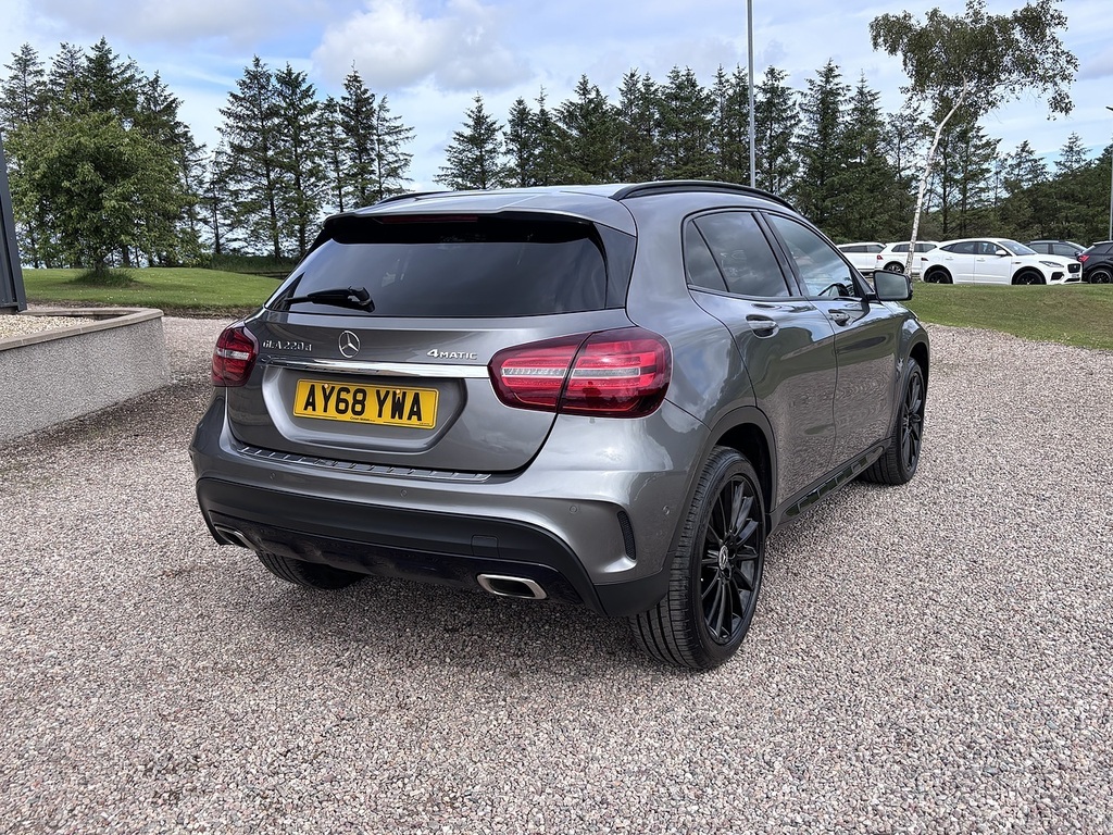 Mercedes-Benz GLA Class Gla 220 D 4Matic Amg Line Premium AY68YWA Grey #4