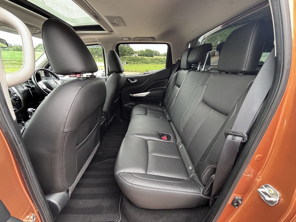 Nissan Navara Dci Tekna Shr Dcb Grey #20