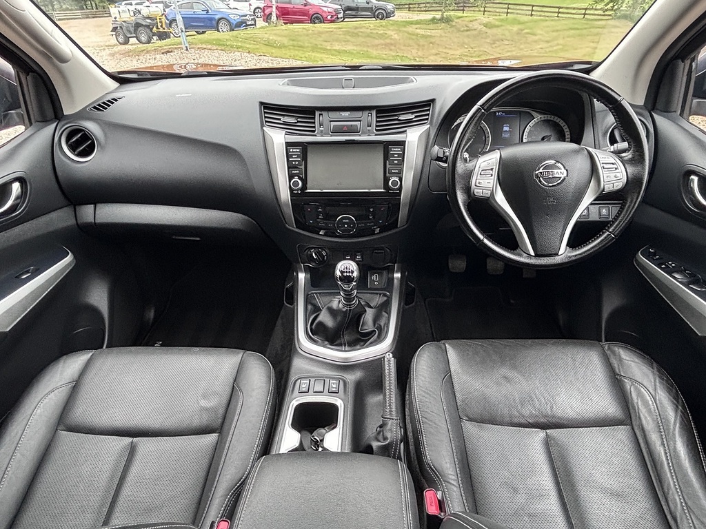 Nissan Navara Dci Tekna Shr Dcb Grey #22
