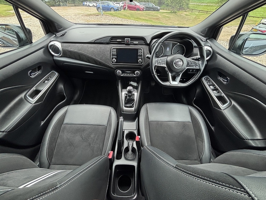 Nissan Micra 1.2 4X4 White #22