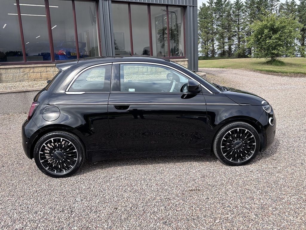 Fiat 500E Hatchback Black #3