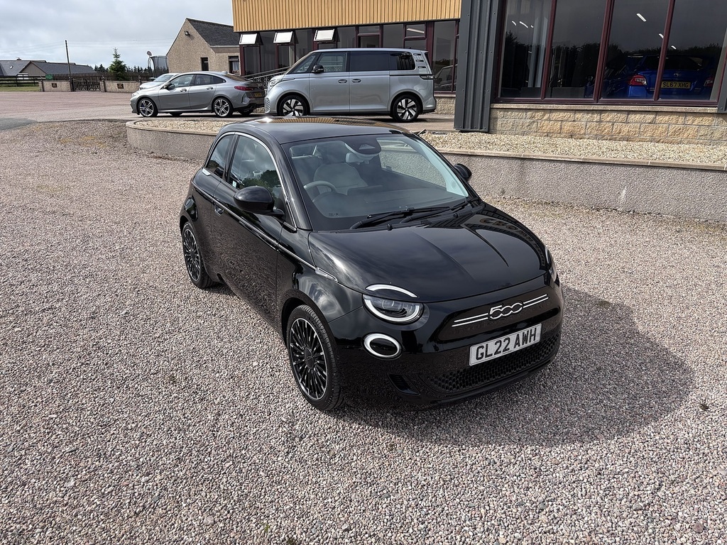Fiat 500E Hatchback Black #2