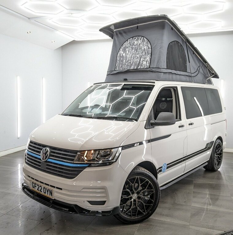 Volkswagen Transporter 2L Startline White