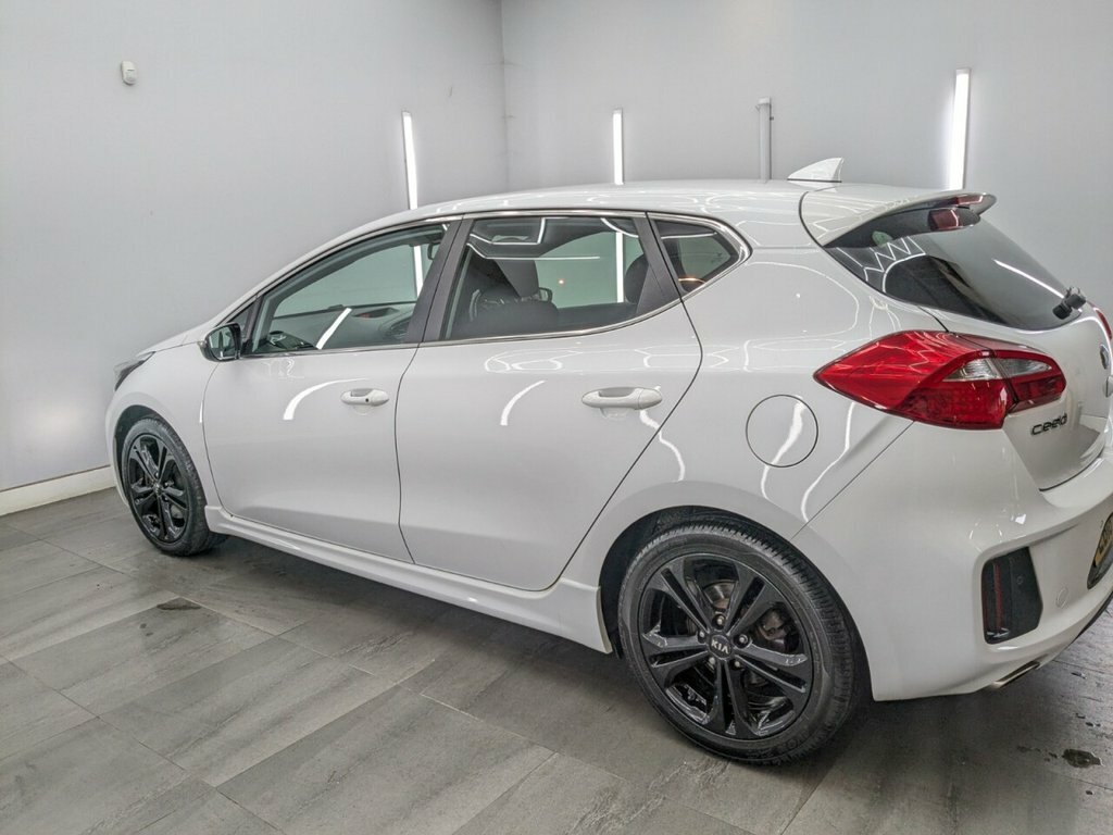 Kia Ceed 1L Gt-line LB18WEX White #6