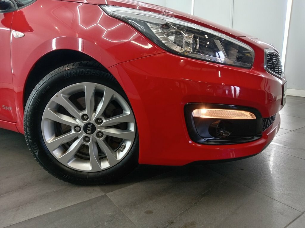 Kia Ceed 1.4L Sr7 Red #2