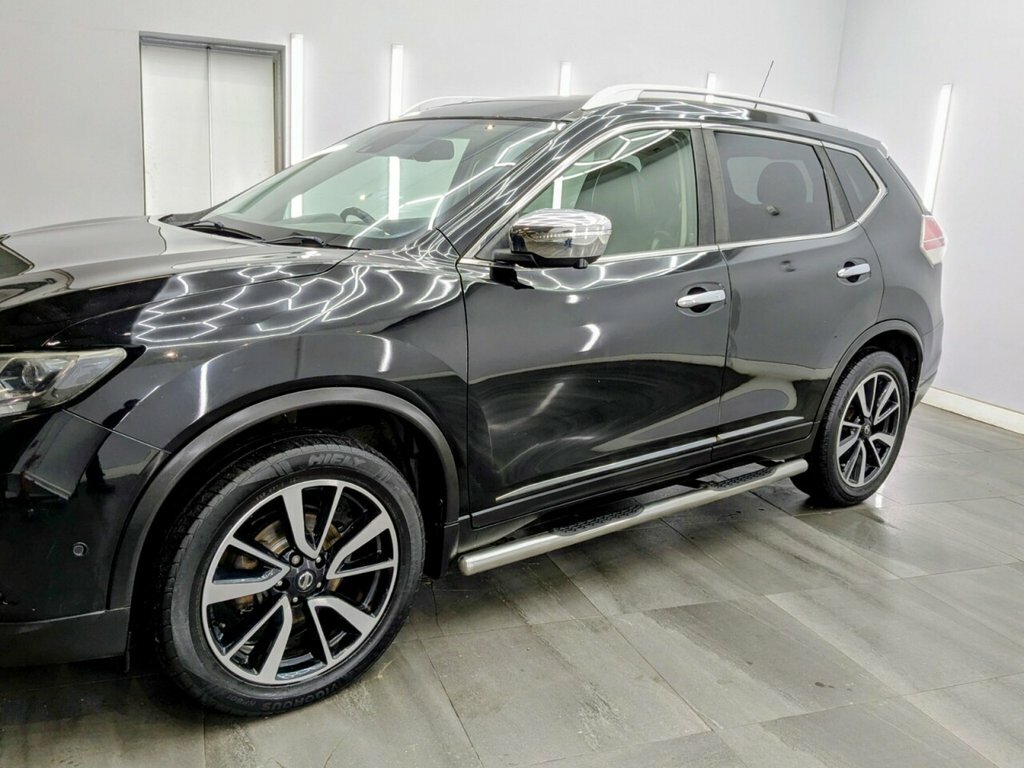 Nissan X-Trail 1.6L Tekna Black #3