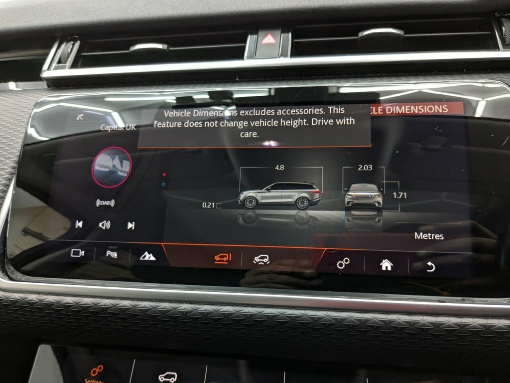 Land Rover Range Rover Velar Velar 2.0 D180 R-dynamic Se Suv 4W Black #33