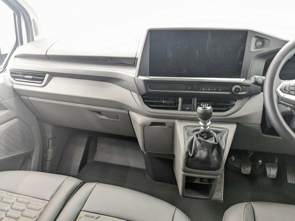 Volkswagen Transporter 2L Commerce Plus Grey #17