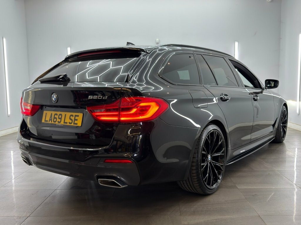 BMW 5 Series 2L M Sport LA69LSE Black #4