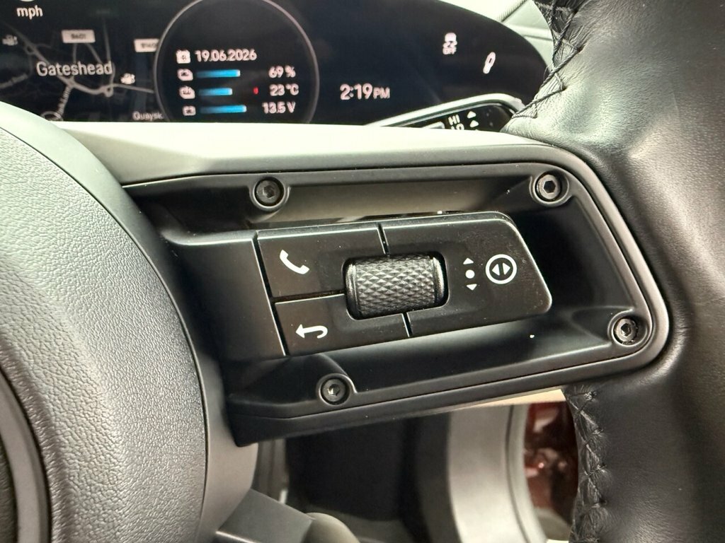 Porsche Taycan 350Kw 4 93Kwh  #34