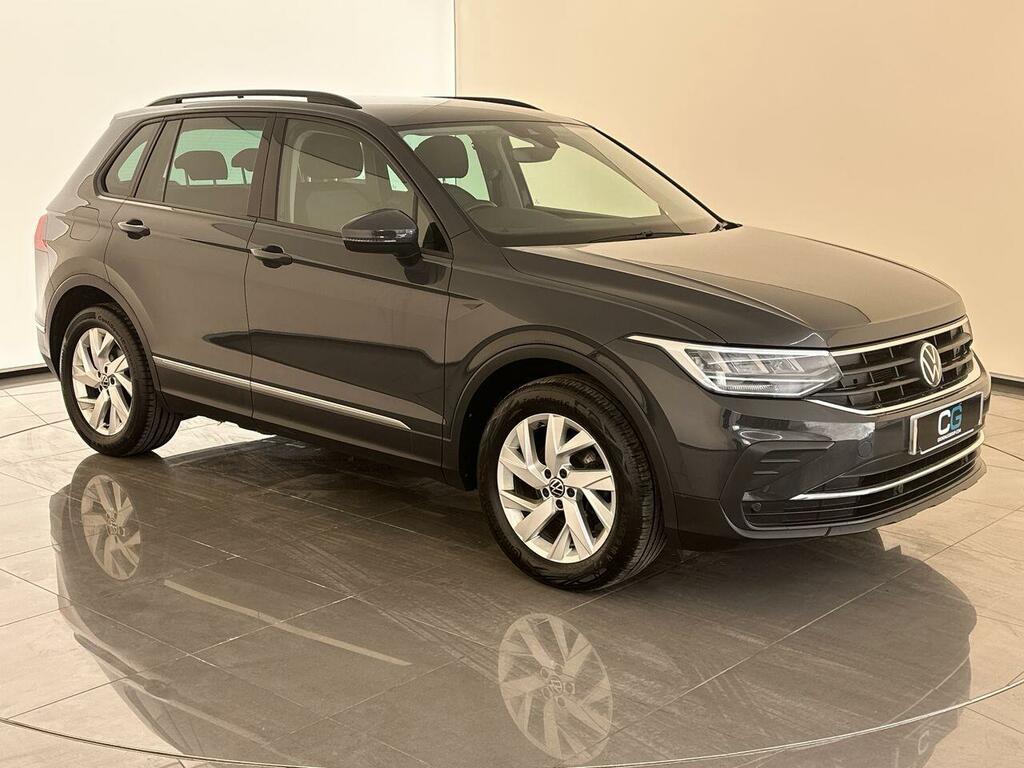 Volkswagen Tiguan 1.5 Tsi Life Euro 6 Ss NL72LHB #2