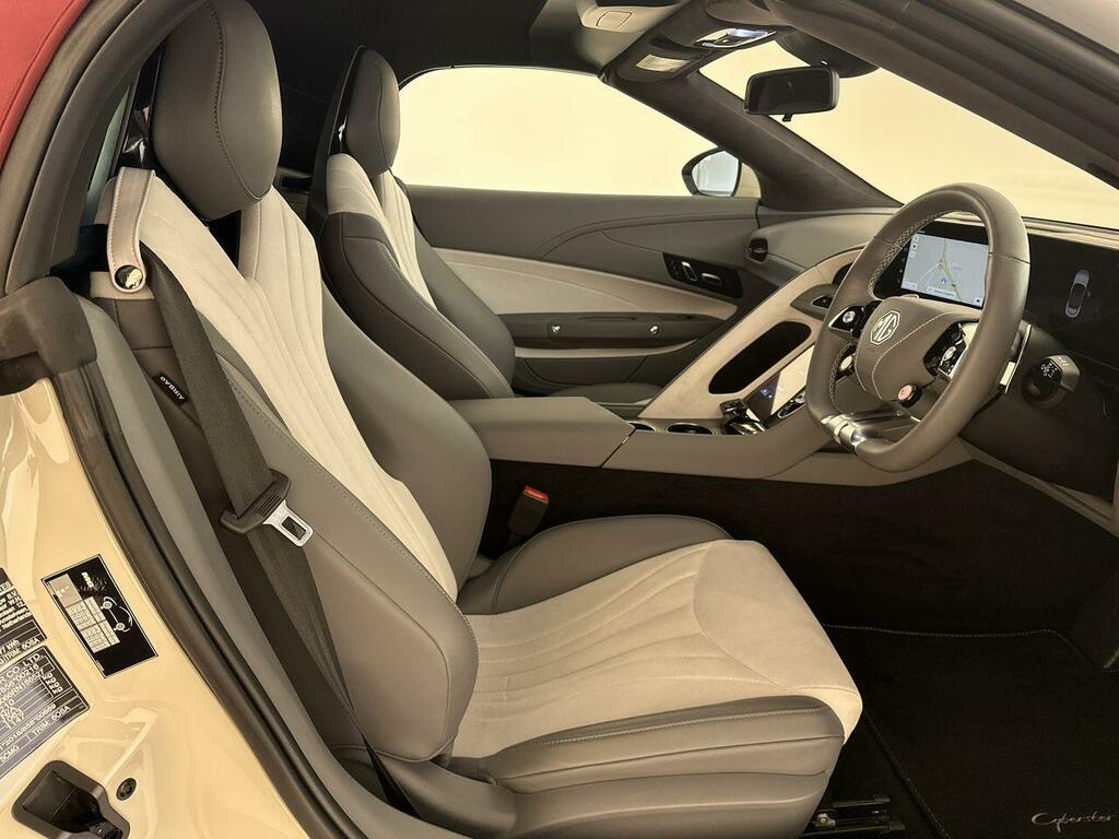 MG Cyberster Dual Motor 77Kwh Gt 4Wd Grey #16