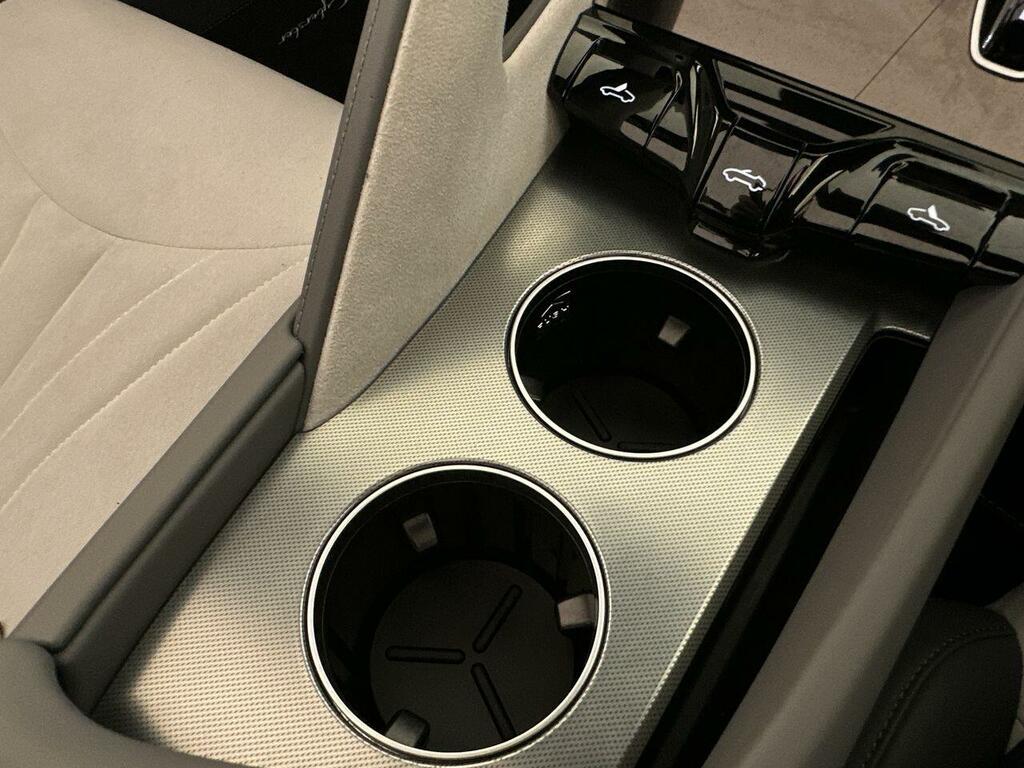 MG Cyberster Dual Motor 77Kwh Gt 4Wd Grey #25