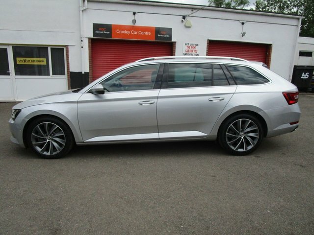 Skoda Superb 2.0 Tsi Laurin Klement Estate Dsg 4Wd Silver #6