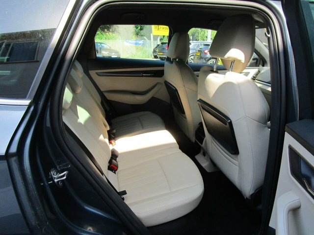 Skoda Karoq Se Technology Grey #12