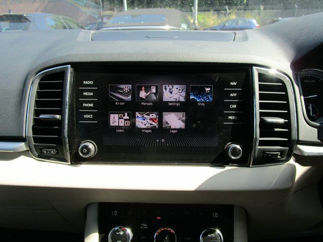 Skoda Karoq Se Technology Grey #26
