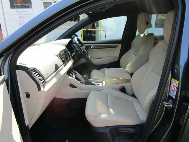 Skoda Karoq Se Technology Grey #16