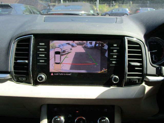 Skoda Karoq Se Technology Grey #32