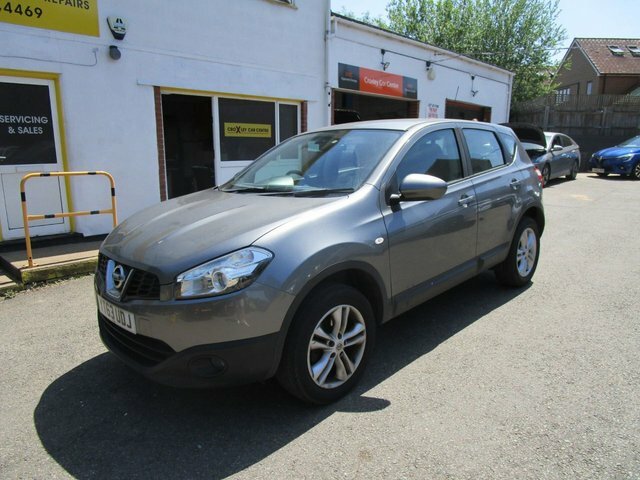 Nissan Qashqai 1.6 Acenta Suv 2Wd Euro 5 S S Grey #3