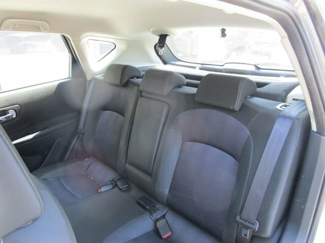Nissan Qashqai Acenta White #13
