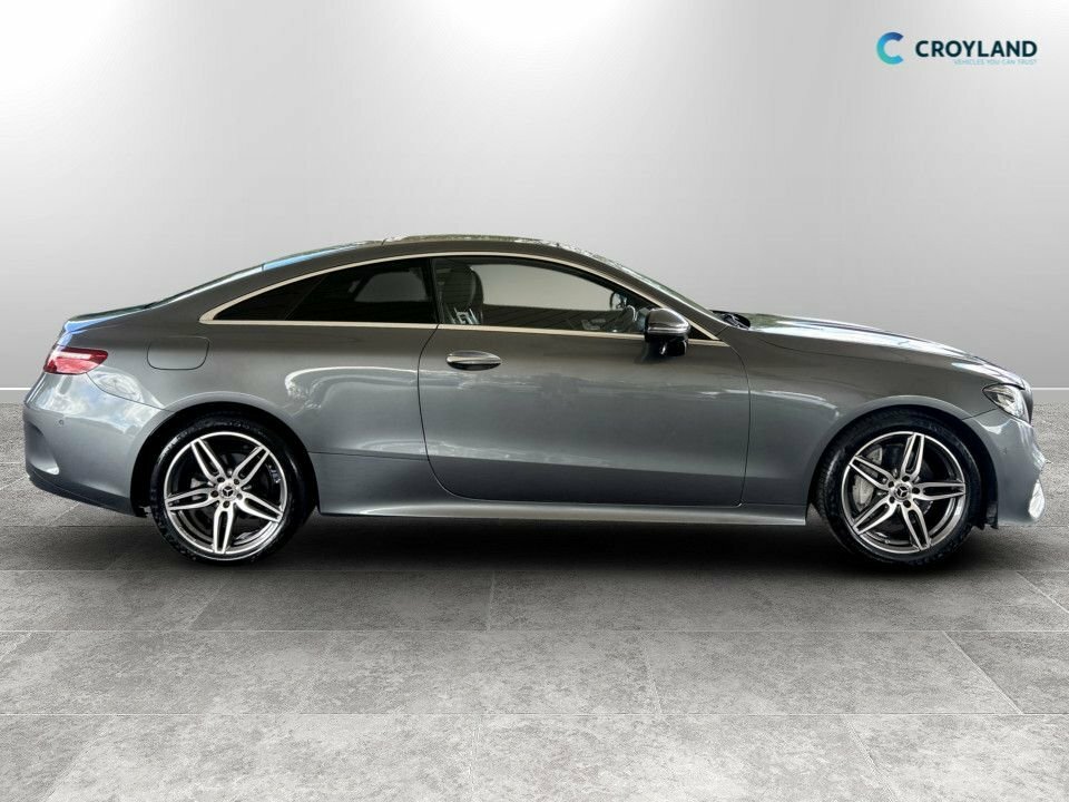Mercedes-Benz E Class 2L Amg Line RK68CKL Grey #2