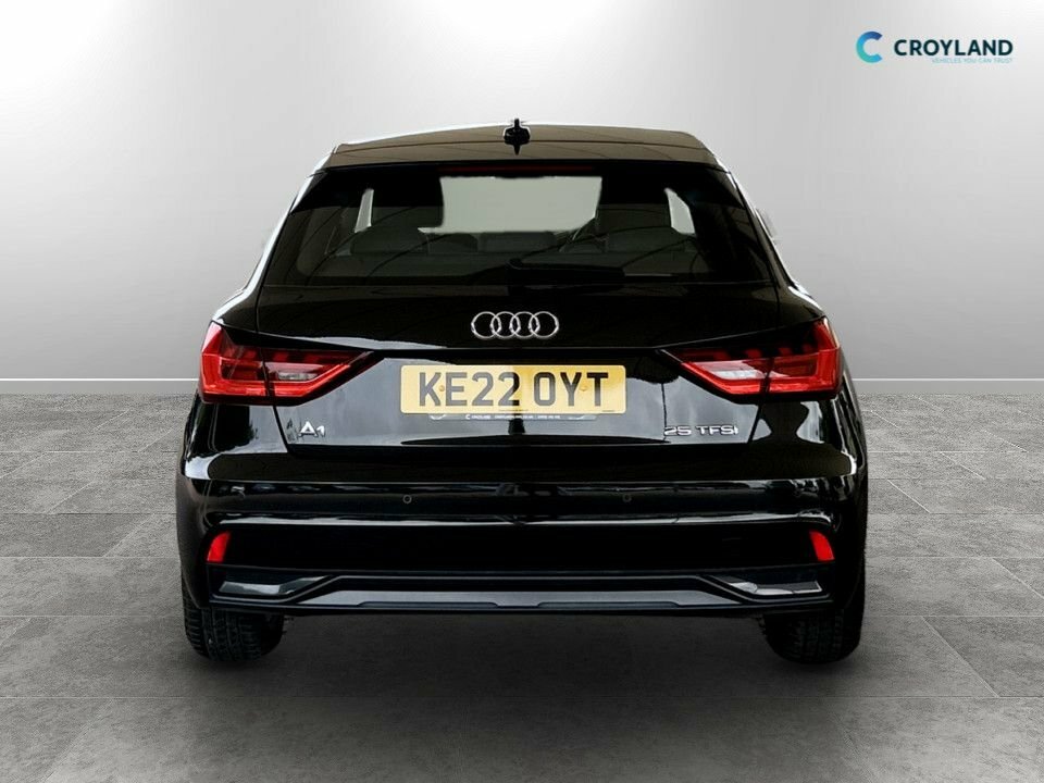 Audi A1 1L Sport KE22OYT Black #4
