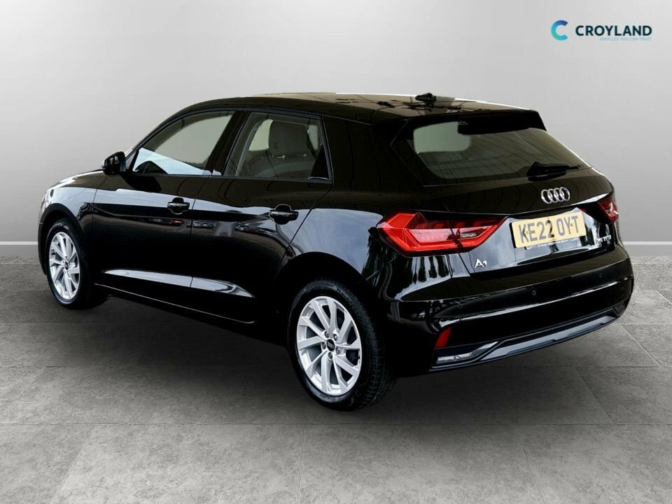 Audi A1 1L Sport KE22OYT Black #5