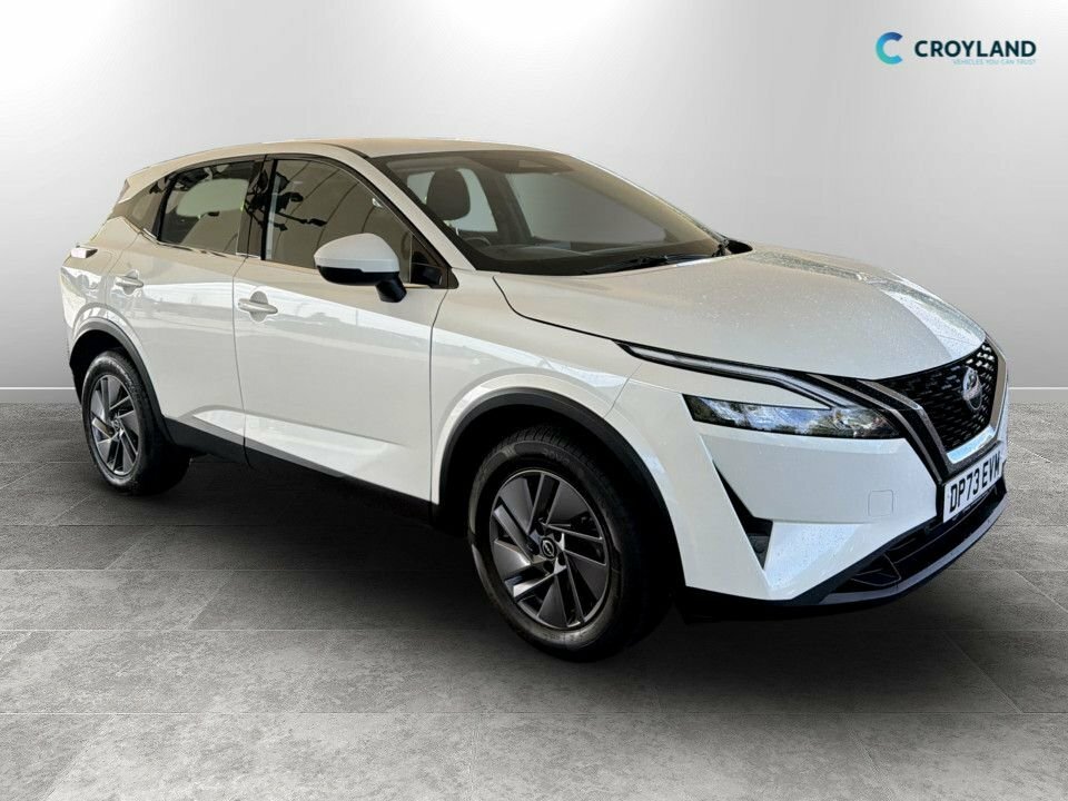 Nissan Qashqai 1.3L Acenta Premium White