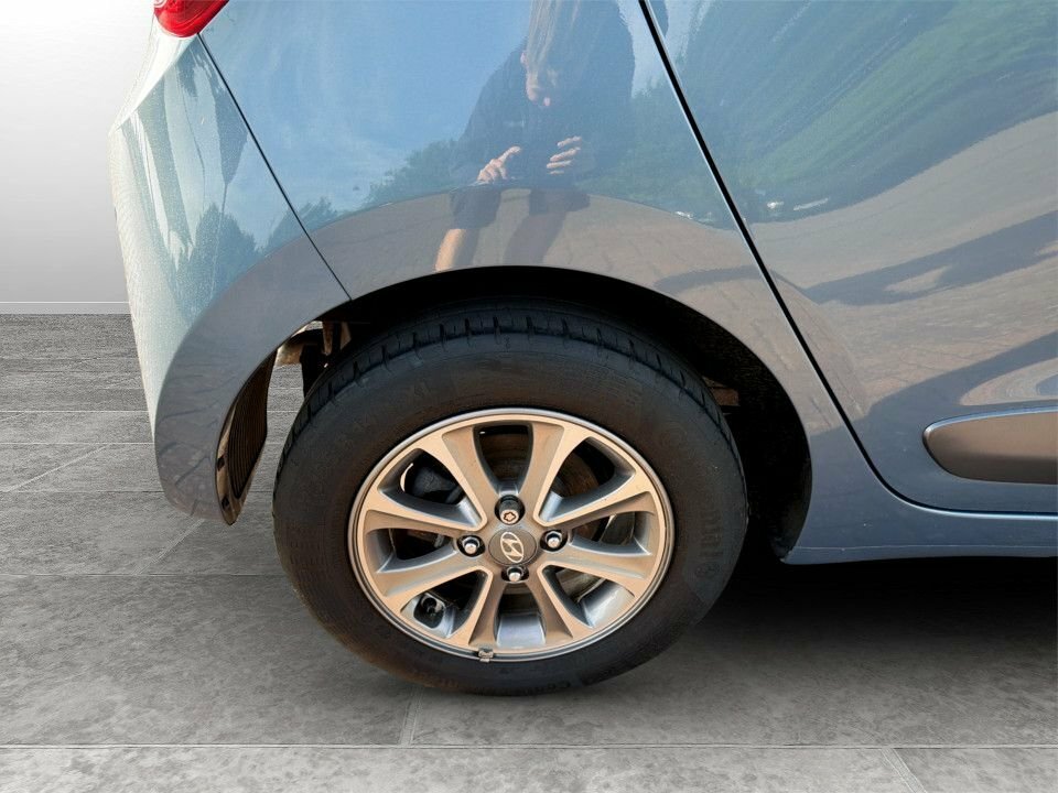 Hyundai I10 1L Premium Blue #4