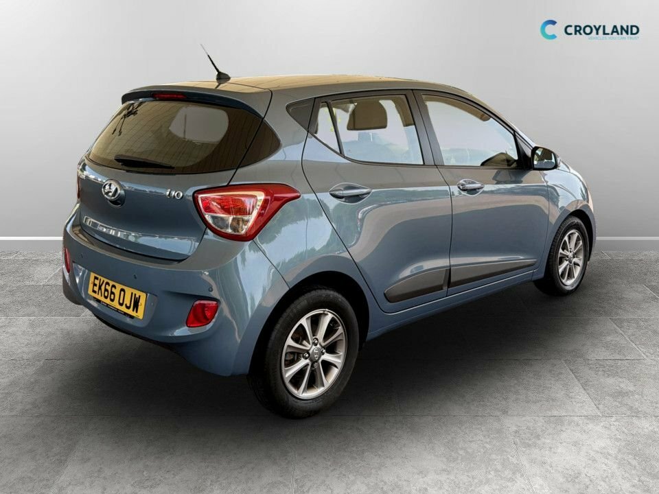 Hyundai I10 1L Premium Blue #3