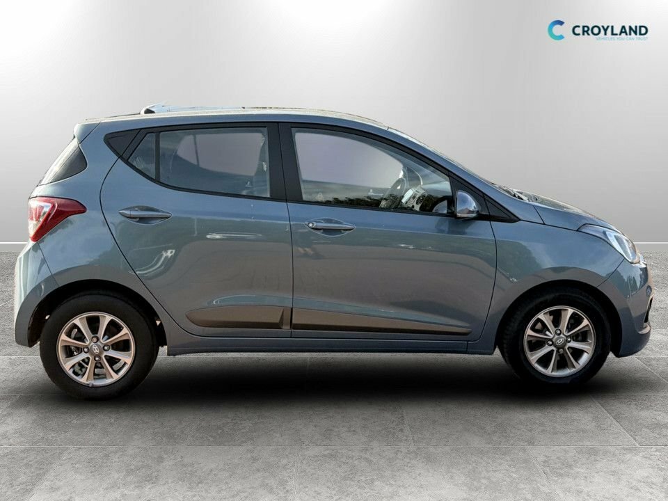 Hyundai I10 1L Premium Blue #2