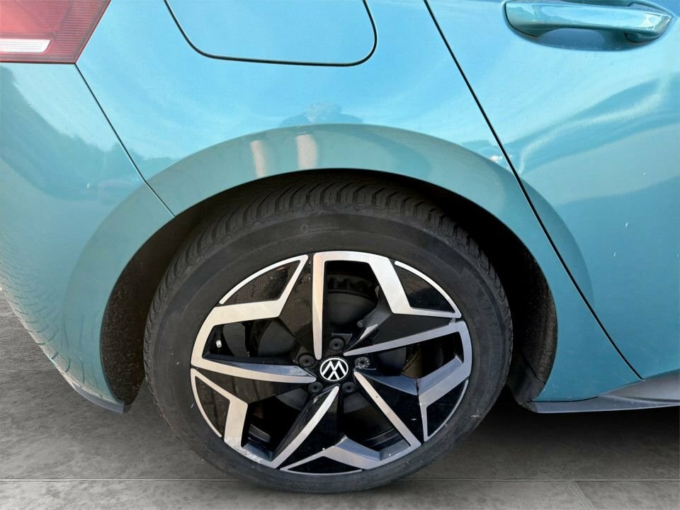 Volkswagen ID.3 Hatchback KF21WRN Blue #4
