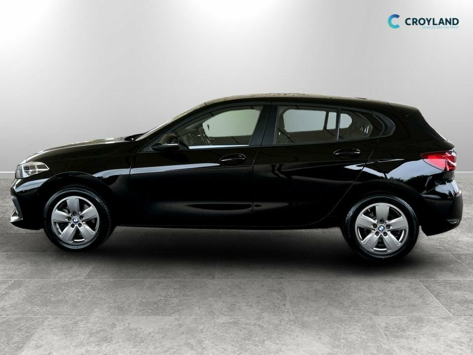 BMW 1 Series 1.5L Se KM22UBW Black #6