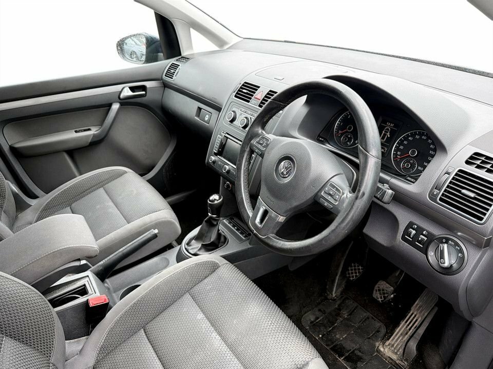 Volkswagen Touran 1L Se Blue #5