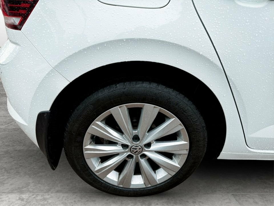 Volkswagen Polo 1L Sel KR20WDC White #4