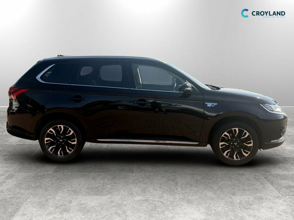 Mitsubishi Outlander 2L 4Hs AF67UPT Black #2
