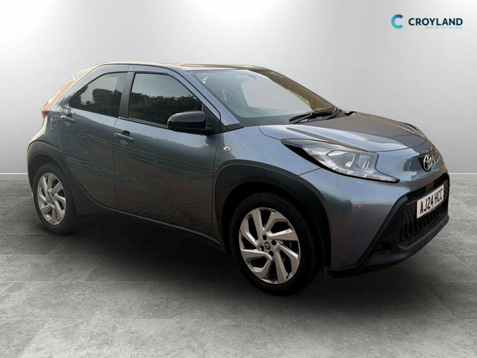 Toyota Aygo X 1L Pure Grey
