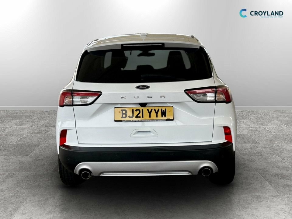 Ford Kuga Estate BJ21YYW White #4
