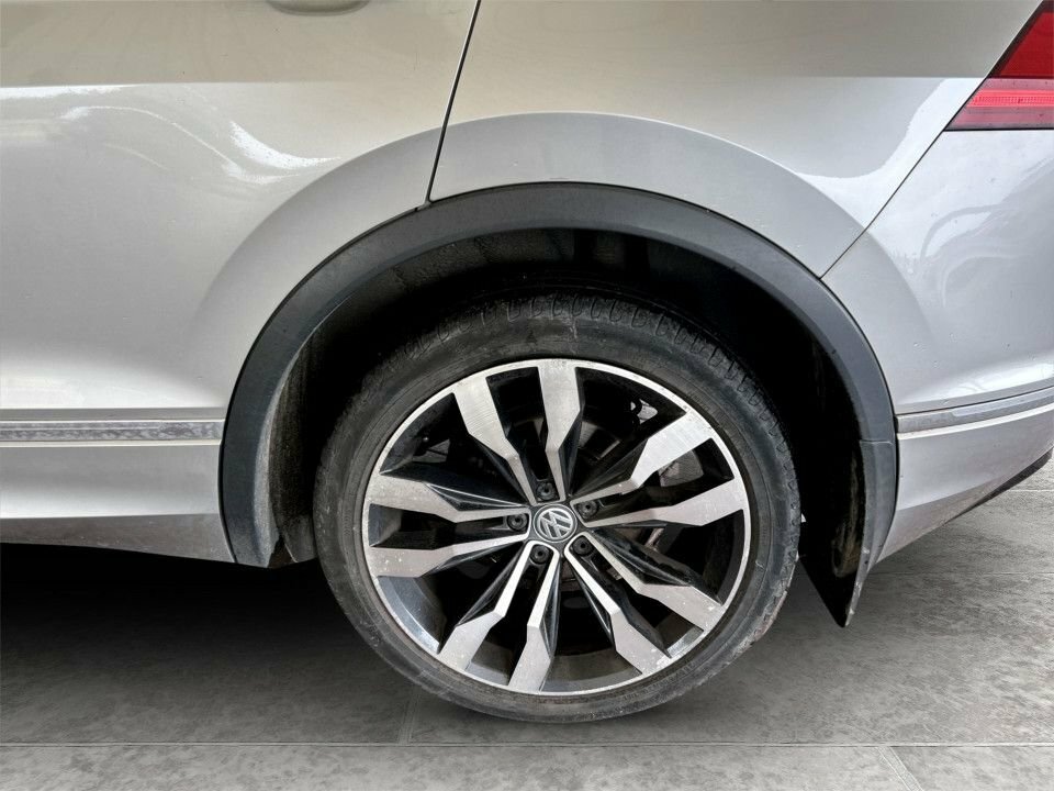 Volkswagen Tiguan 2L R-line KY68LHG Silver #4