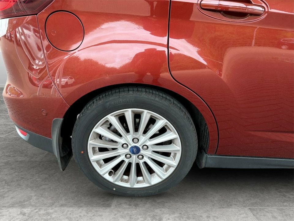 Ford C-Max 1L Titanium Red #4