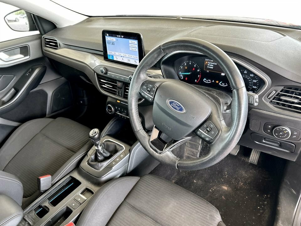 Ford Focus 1L Titanium WN19TVJ Black #5