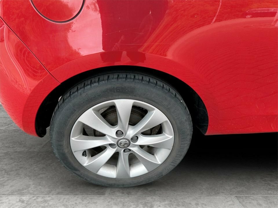 Vauxhall Corsa  BM17TXD  #4