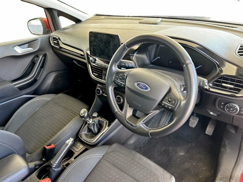 Ford Fiesta 1L Titanium EN67FBE Red #5