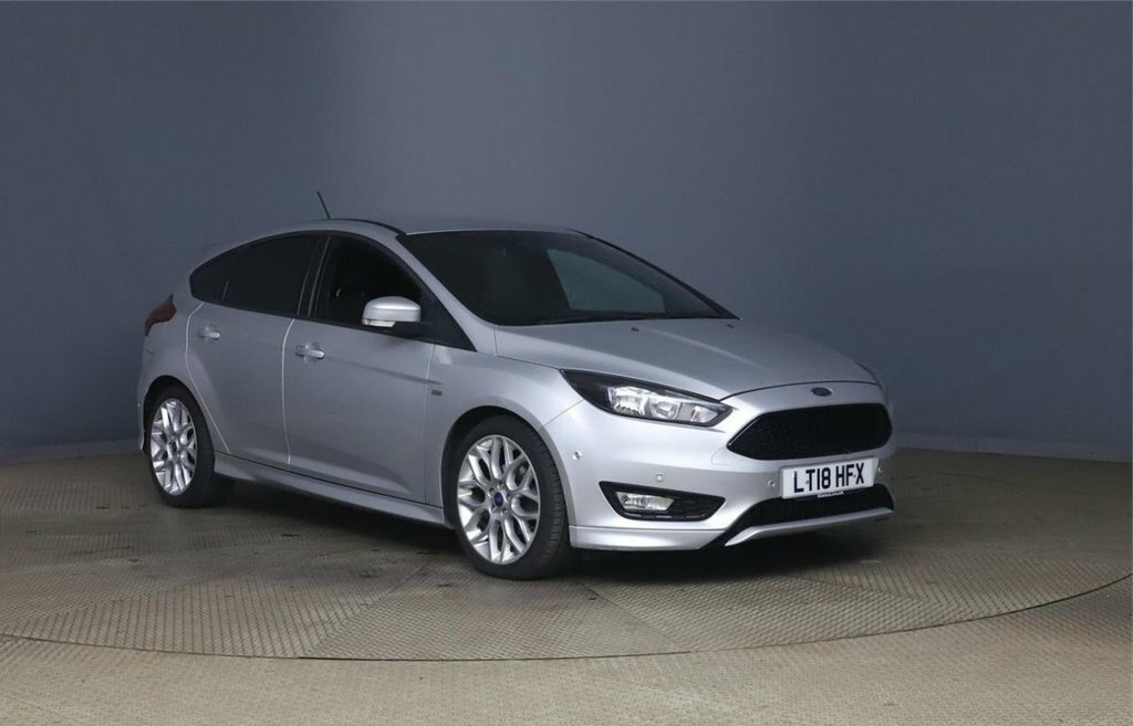 Ford Focus 1L St-line Silver
