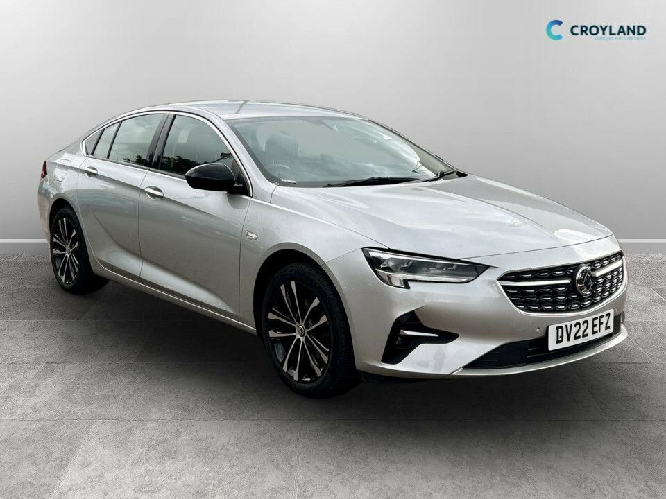 Vauxhall Insignia 1.5L Design Silver